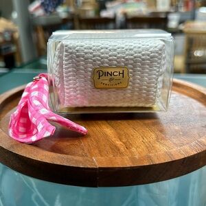 Pinch Provisions Minimergency Kit